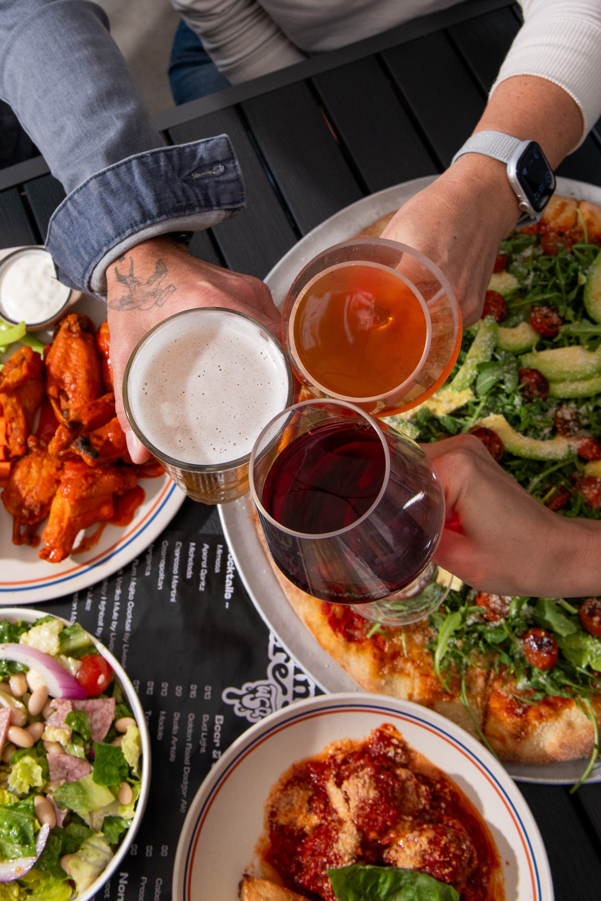 Happy Hour: Mon–Fri, 4–6 PM