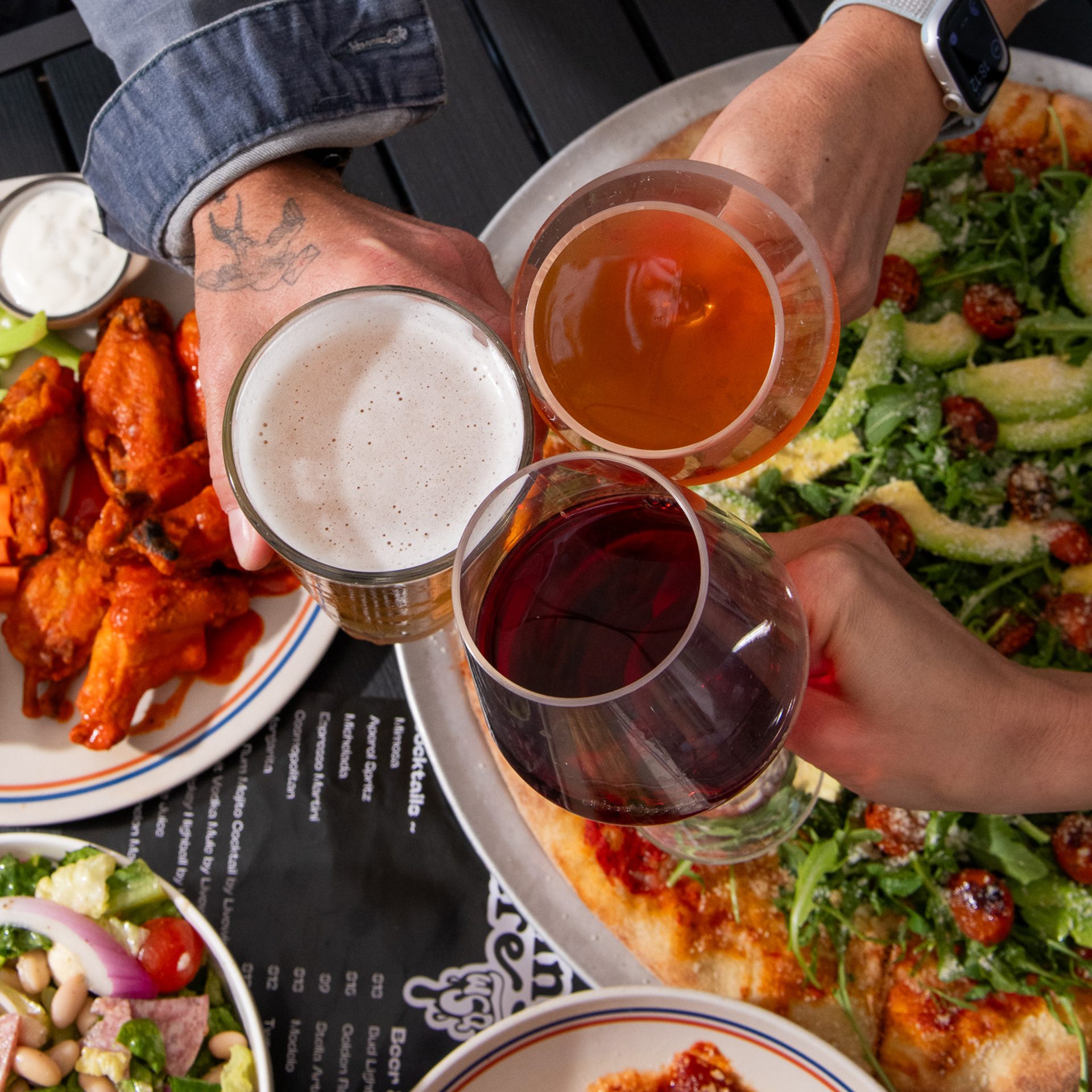 Happy Hour: Mon–Fri, 4–6 PM