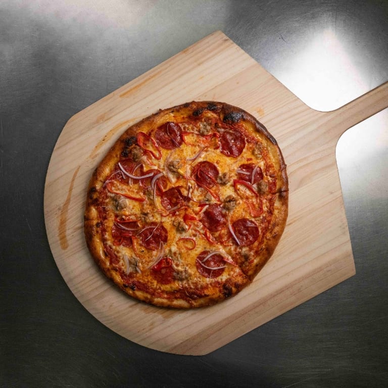 Savor Your Lunch with Us